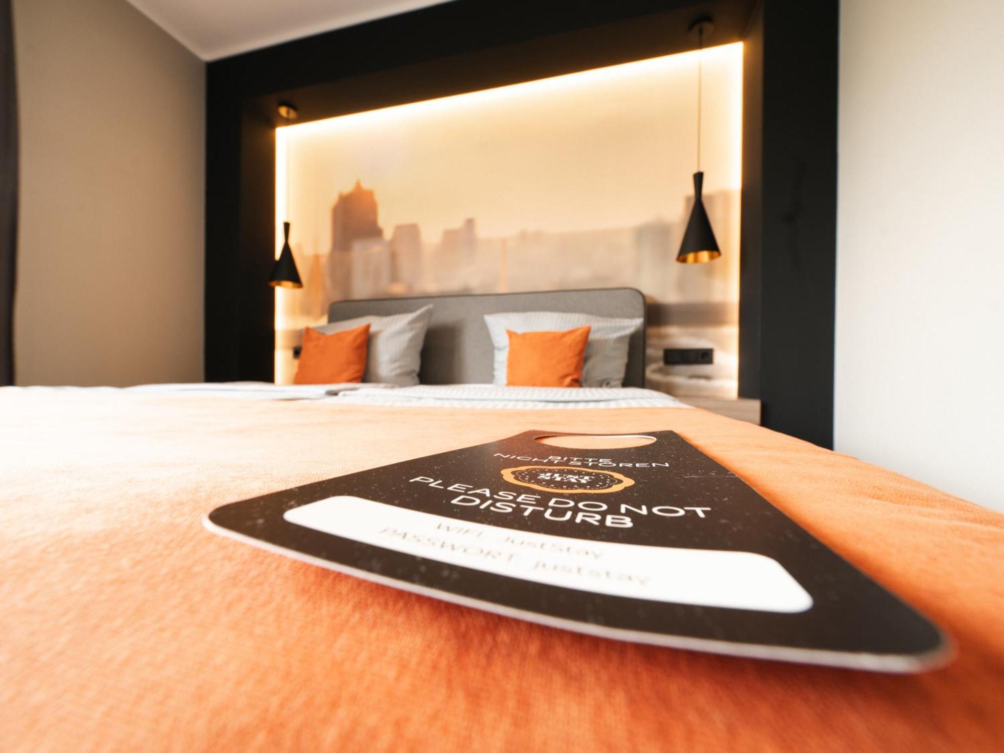 Juststay Muelheim Hotel & Apartments Mülheim an der Ruhr Exteriör bild
